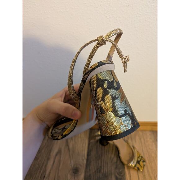 Sam edlman kia block sandal size 6.5 gold metallic - Picture 2 of 6